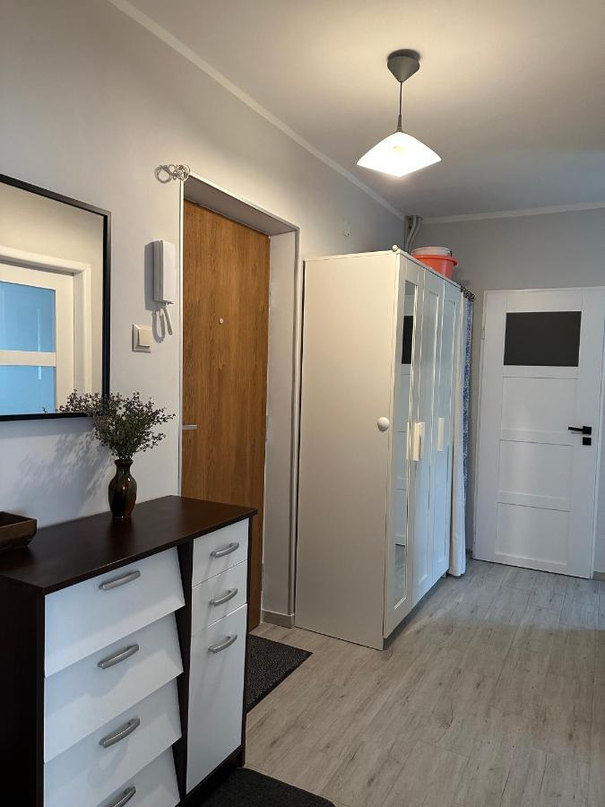 Tradycyjne Mieszkanie Przy Parku Norweskim Jelenia Góra Buitenkant foto